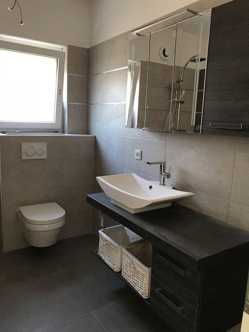 Predaj domu 230 m², pozemok 540 m², Fritz-Winkler-Str. 7, Ludwigshafen am Rhein - Oppau, Porýnie-Falcko Predaj domu 230 m², pozemok 540 m², Fritz-Winkler-Str. 7, Ludwigshafen am Rhein - Oppau, Porýnie-Falcko