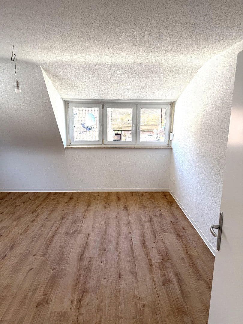 Predaj bytu 4-izbový 110 m², Mühlhausen im Täle, Bádensko-Wurttembersko Predaj bytu 4-izbový 110 m², Mühlhausen im Täle, Bádensko-Wurttembersko