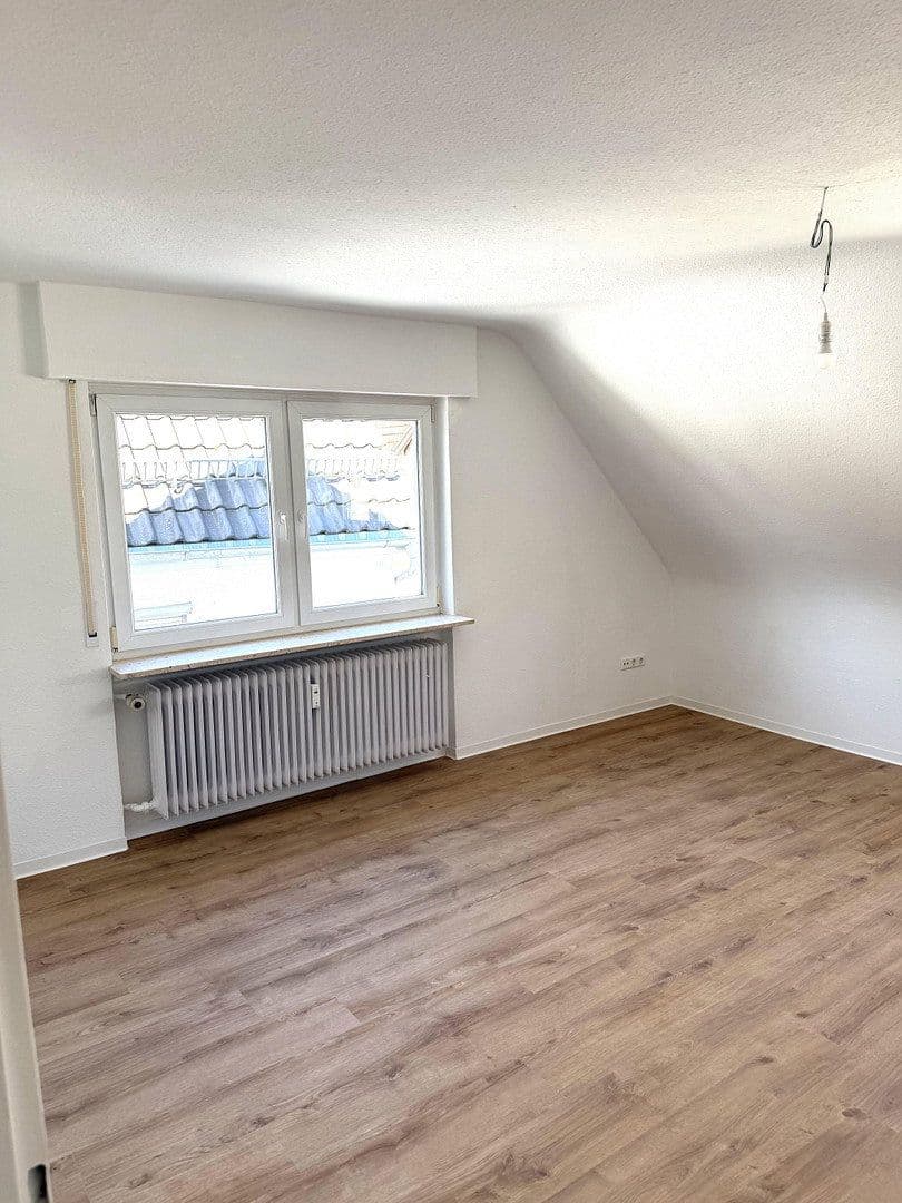 Predaj bytu 4-izbový 110 m², Mühlhausen im Täle, Bádensko-Wurttembersko Predaj bytu 4-izbový 110 m², Mühlhausen im Täle, Bádensko-Wurttembersko