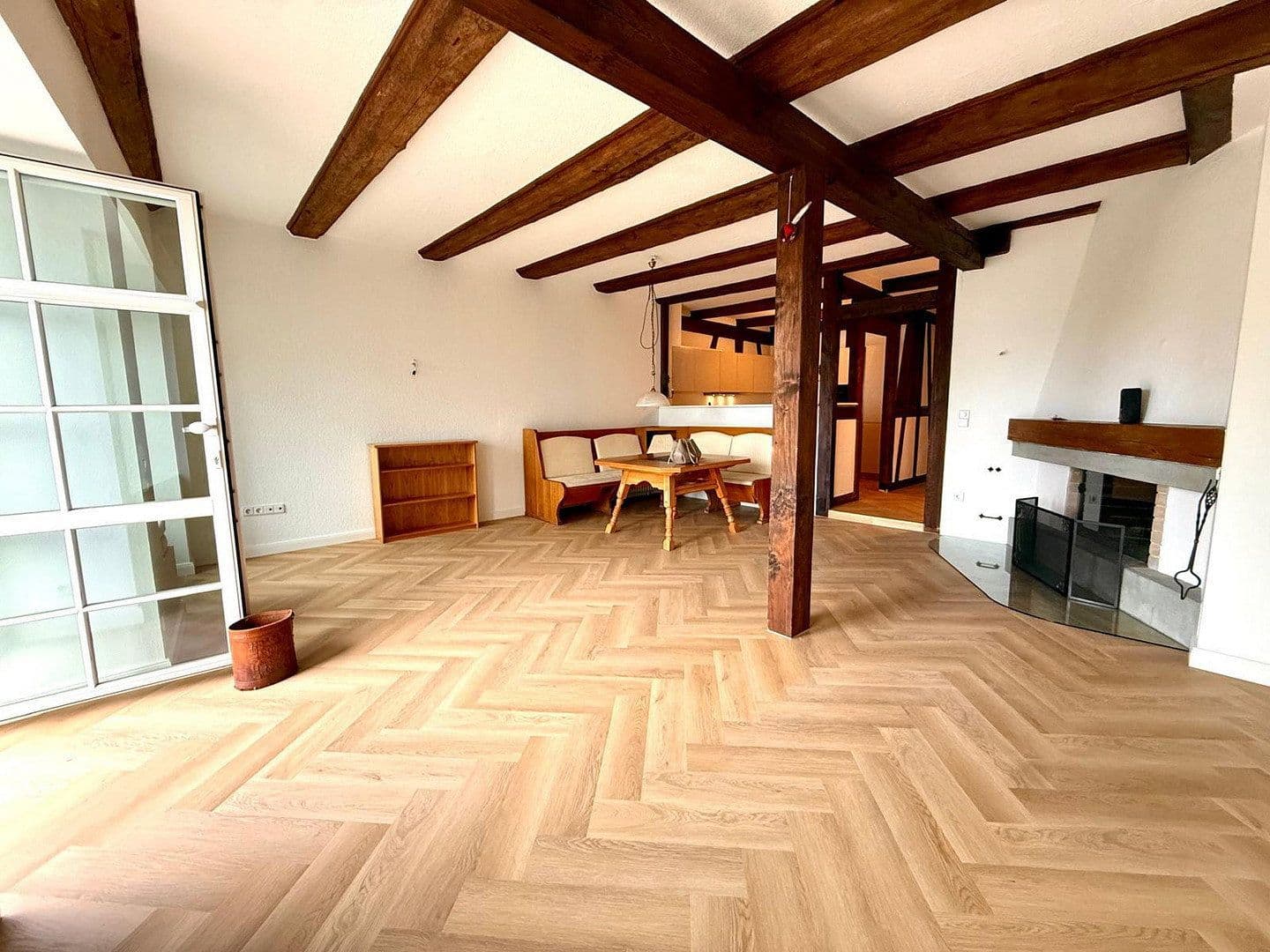 Prenájom bytu 4-izbový 155 m², Winzergasse 22, Meersburg, Bádensko-Wurttembersko Prenájom bytu 4-izbový 155 m², Winzergasse 22, Meersburg, Bádensko-Wurttembersko