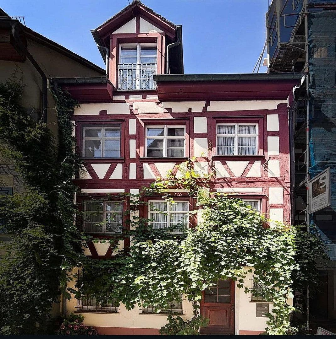 Prenájom bytu 4-izbový 155 m², Winzergasse 22, Meersburg, Bádensko-Wurttembersko Prenájom bytu 4-izbový 155 m², Winzergasse 22, Meersburg, Bádensko-Wurttembersko