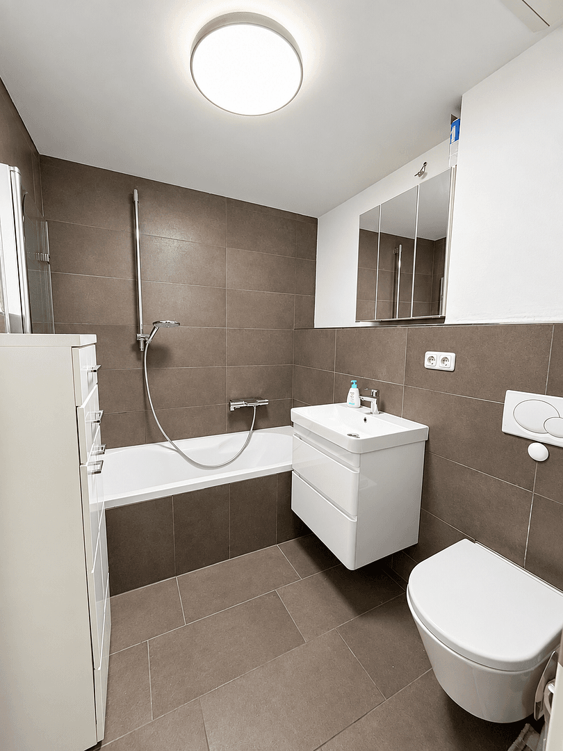 Prenájom bytu 20 m², Gunta-Stölzl-Str. 13, München, Bavorsko Prenájom bytu 20 m², Gunta-Stölzl-Str. 13, München, Bavorsko