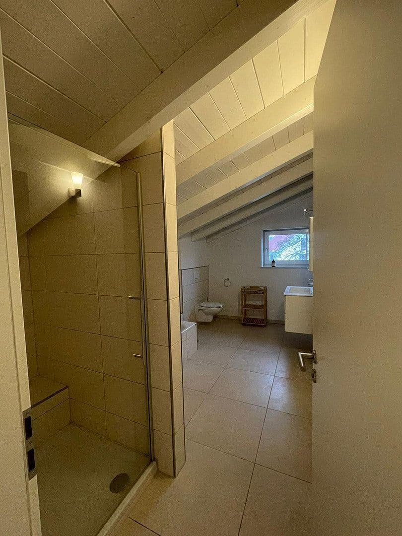 Prenájom domu 295 m², pozemok 600 m², Weilerbach, Porýnie-Falcko Prenájom domu 295 m², pozemok 600 m², Weilerbach, Porýnie-Falcko