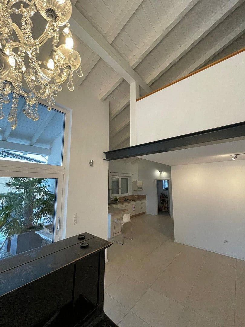 Prenájom domu 295 m², pozemok 600 m², Weilerbach, Porýnie-Falcko Prenájom domu 295 m², pozemok 600 m², Weilerbach, Porýnie-Falcko