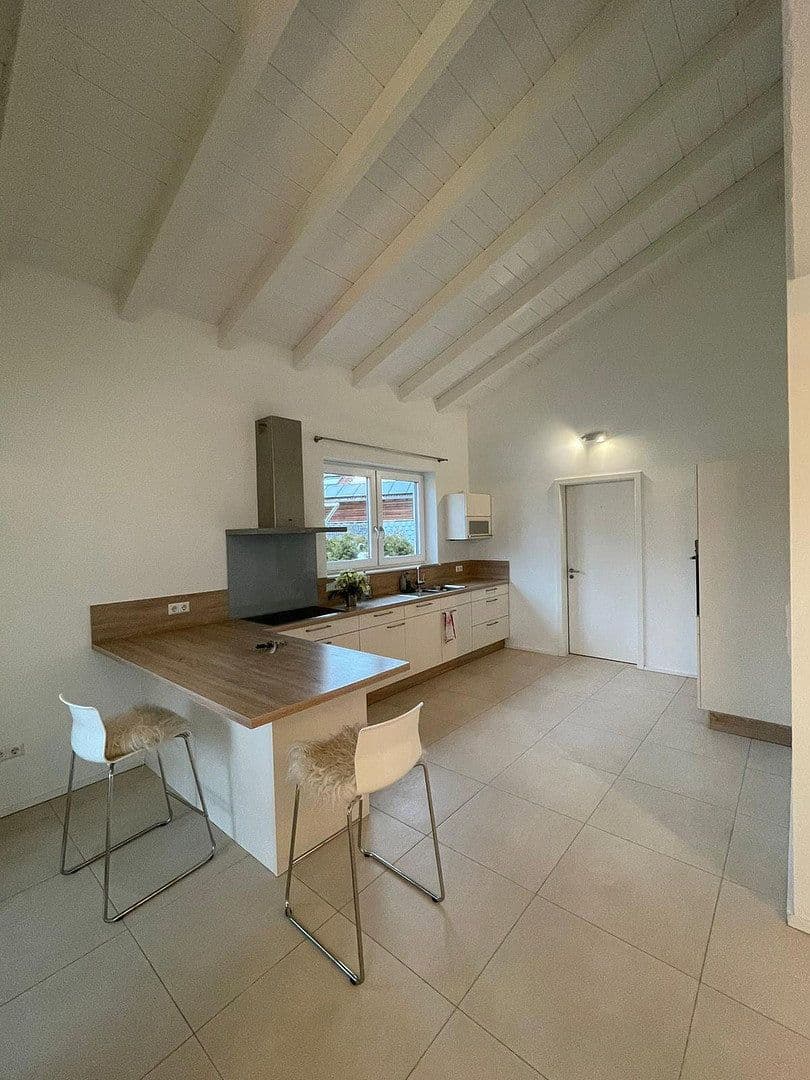 Prenájom domu 295 m², pozemok 600 m², Weilerbach, Porýnie-Falcko Prenájom domu 295 m², pozemok 600 m², Weilerbach, Porýnie-Falcko