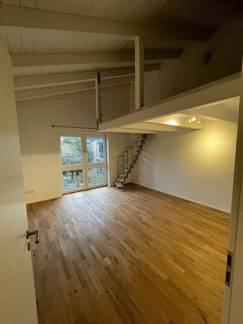 Prenájom domu 295 m², pozemok 600 m², Weilerbach, Porýnie-Falcko Prenájom domu 295 m², pozemok 600 m², Weilerbach, Porýnie-Falcko