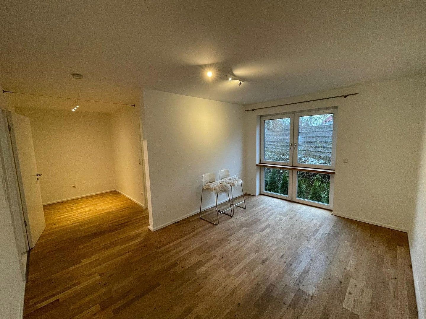 Prenájom domu 295 m², pozemok 600 m², Weilerbach, Porýnie-Falcko Prenájom domu 295 m², pozemok 600 m², Weilerbach, Porýnie-Falcko
