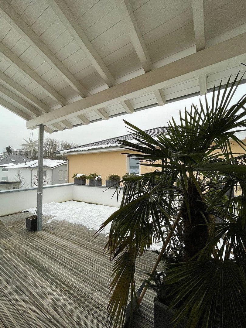 Prenájom domu 295 m², pozemok 600 m², Weilerbach, Porýnie-Falcko Prenájom domu 295 m², pozemok 600 m², Weilerbach, Porýnie-Falcko