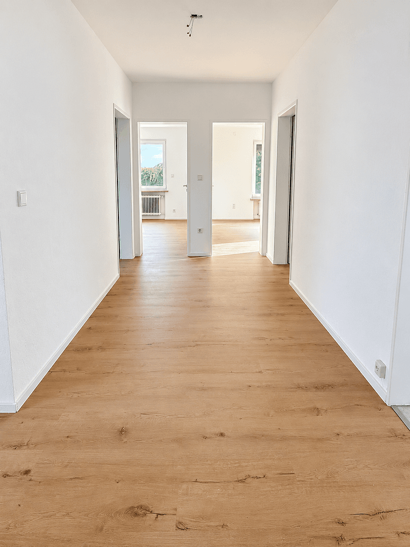 Prenájom bytu 4-izbový 107 m², Leftjestraße 13, Springe, Dolné Sasko Prenájom bytu 4-izbový 107 m², Leftjestraße 13, Springe, Dolné Sasko