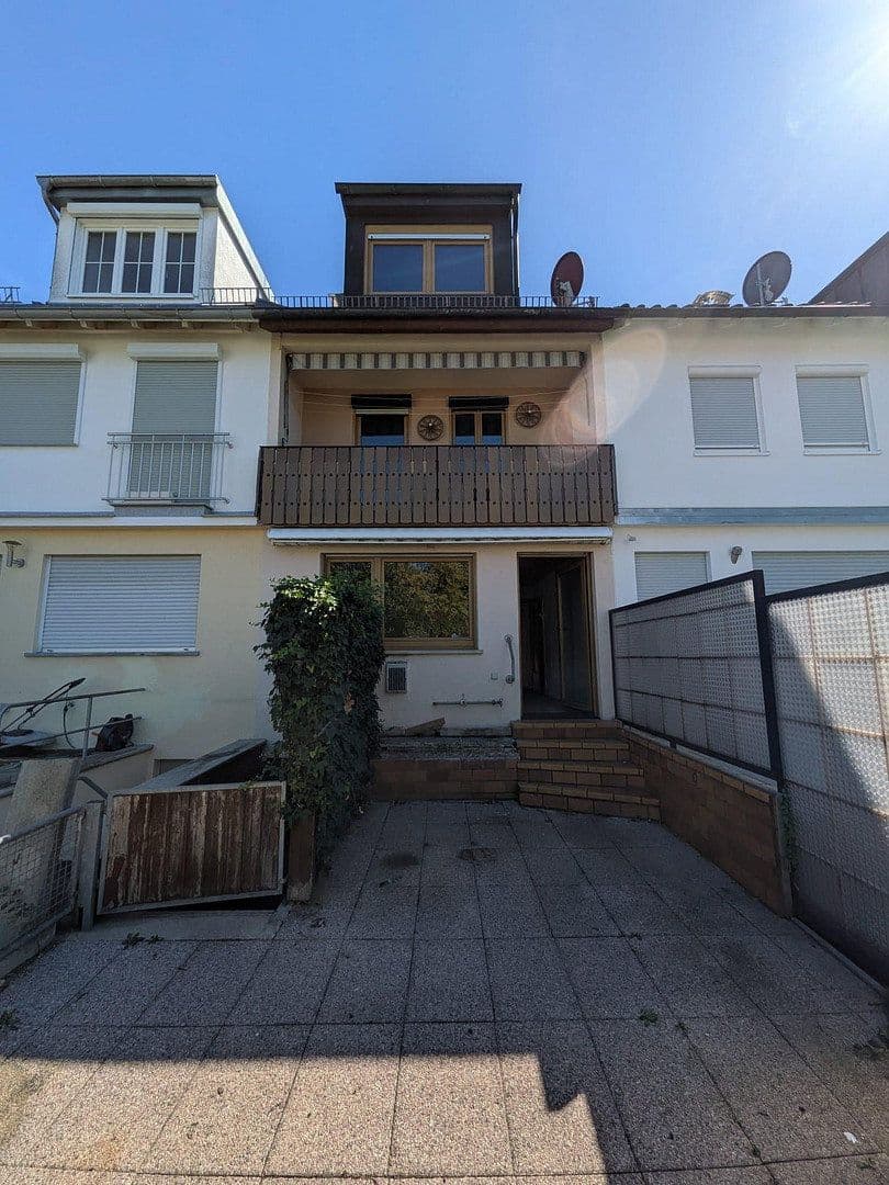 Predaj domu 87 m², pozemok 118 m², Am Lindele 28, Kirchheim unter Teck, Bádensko-Wurttembersko Predaj domu 87 m², pozemok 118 m², Am Lindele 28, Kirchheim unter Teck, Bádensko-Wurttembersko