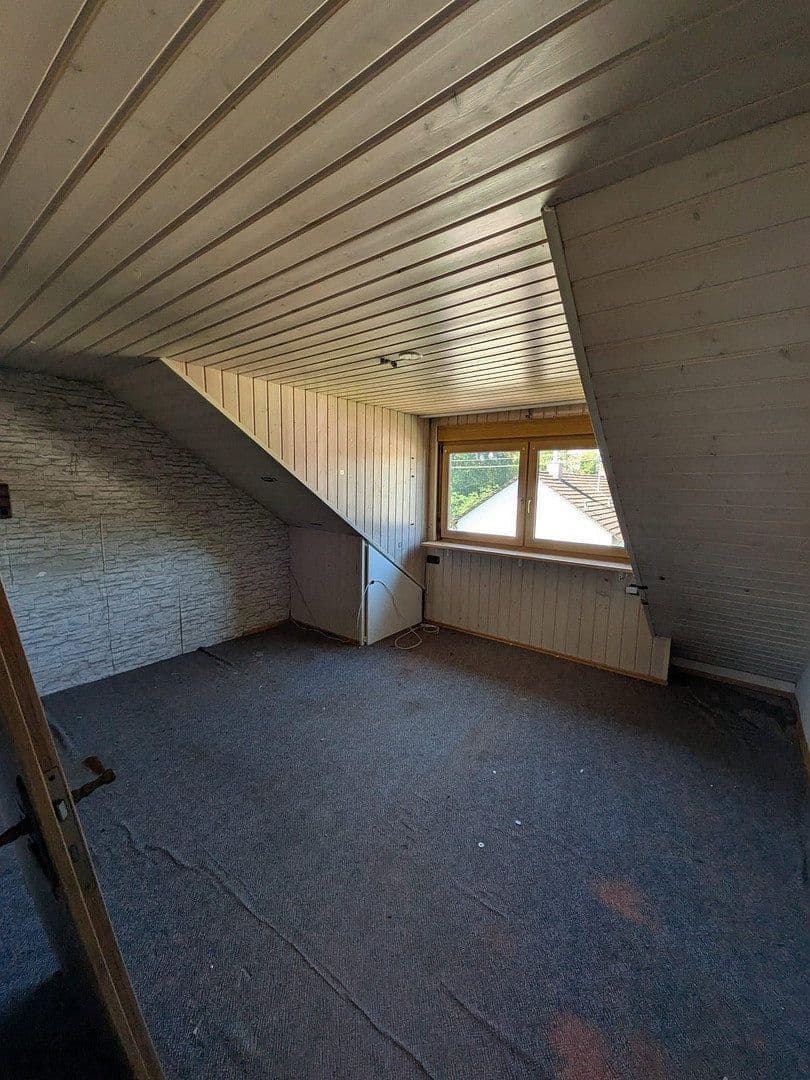Predaj domu 87 m², pozemok 118 m², Am Lindele 28, Kirchheim unter Teck, Bádensko-Wurttembersko Predaj domu 87 m², pozemok 118 m², Am Lindele 28, Kirchheim unter Teck, Bádensko-Wurttembersko