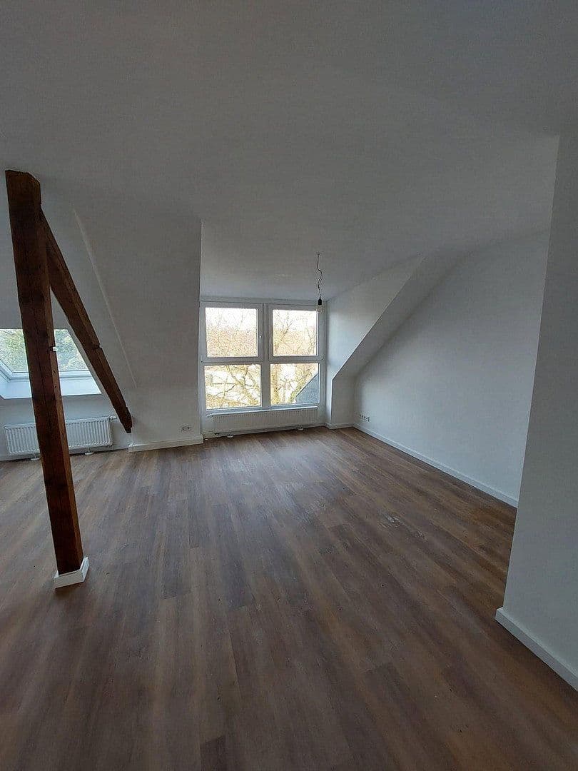 Prenájom bytu 1-izbový 38 m², Auf'm Großenfeld 19, Düsseldorf, Severné Porýnie - Westfálsko Prenájom bytu 1-izbový 38 m², Auf'm Großenfeld 19, Düsseldorf, Severné Porýnie - Westfálsko