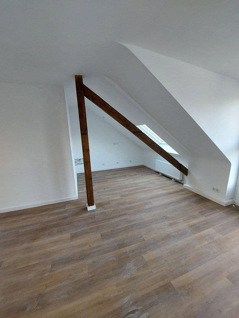 Prenájom bytu 1-izbový 38 m², Auf'm Großenfeld 19, Düsseldorf, Severné Porýnie - Westfálsko Prenájom bytu 1-izbový 38 m², Auf'm Großenfeld 19, Düsseldorf, Severné Porýnie - Westfálsko