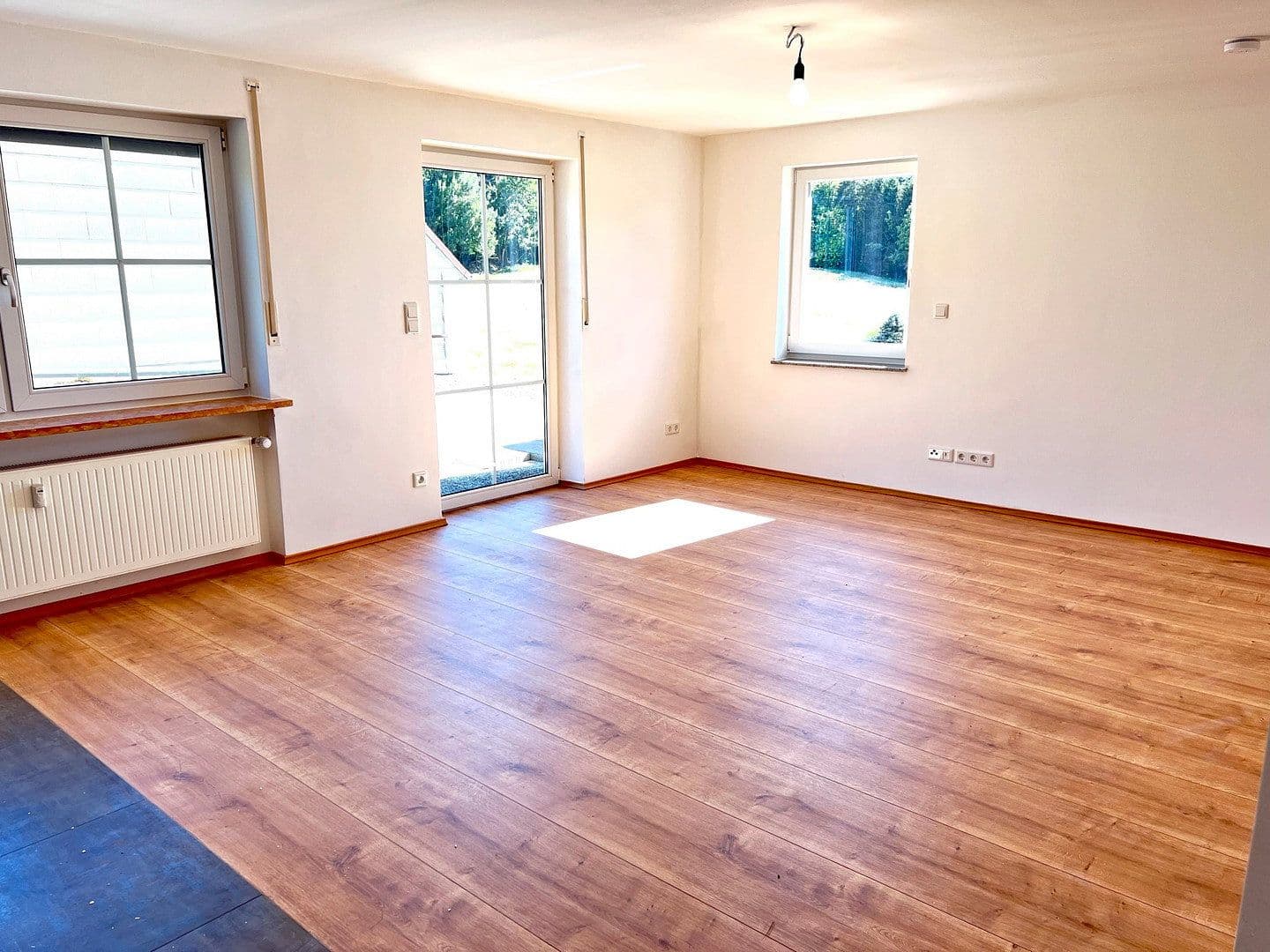Prenájom bytu 2-izbový 63 m², Hauptstr. 1, Schröding (Kirchberg), Bavorsko Prenájom bytu 2-izbový 63 m², Hauptstr. 1, Schröding (Kirchberg), Bavorsko