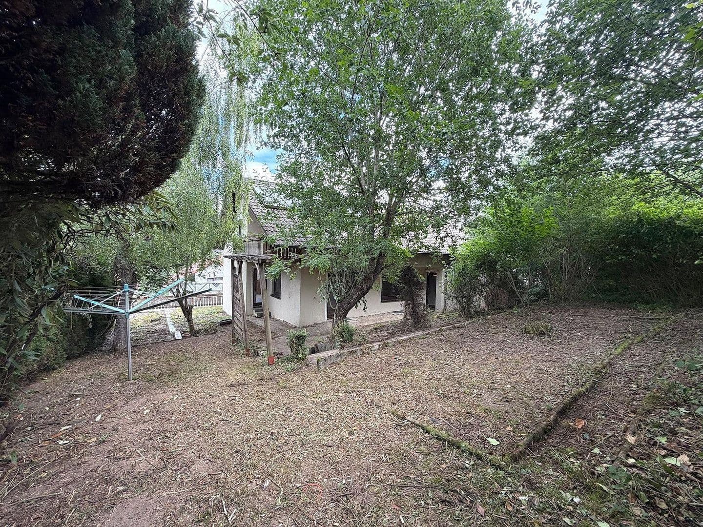 Predaj domu 225 m², pozemok 1.001 m², Schultheiß-Jäckle-Straße 19, Loßburg, Bádensko-Wurttembersko Predaj domu 225 m², pozemok 1.001 m², Schultheiß-Jäckle-Straße 19, Loßburg, Bádensko-Wurttembersko
