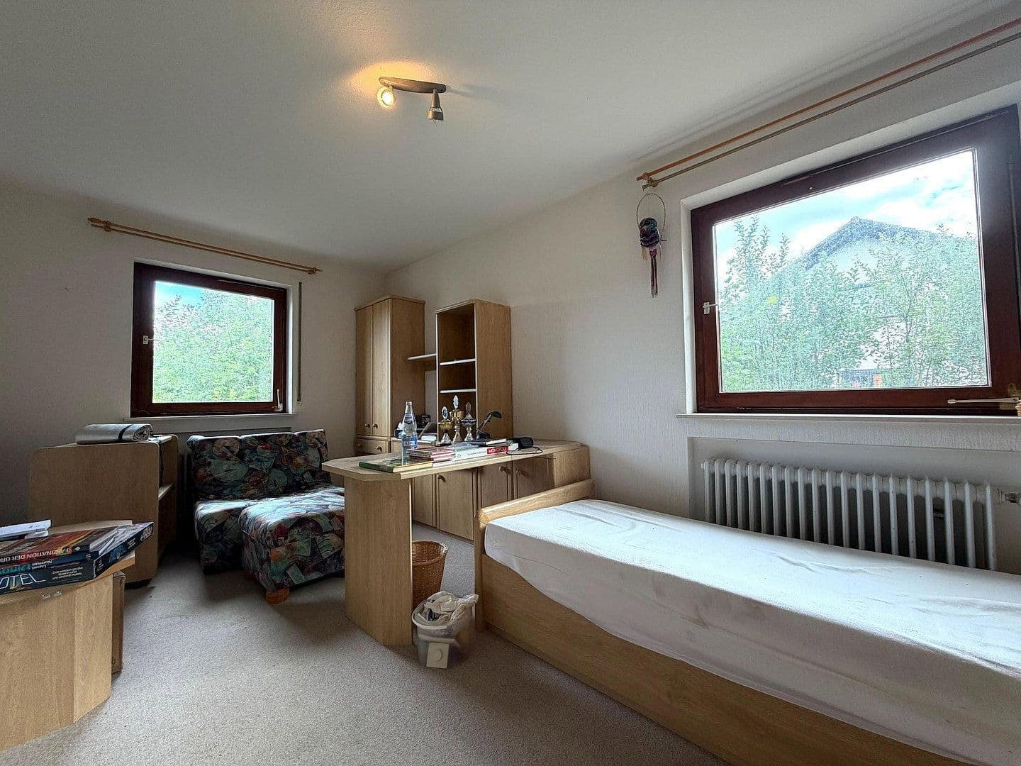 Predaj domu 225 m², pozemok 1.001 m², Schultheiß-Jäckle-Straße 19, Loßburg, Bádensko-Wurttembersko Predaj domu 225 m², pozemok 1.001 m², Schultheiß-Jäckle-Straße 19, Loßburg, Bádensko-Wurttembersko