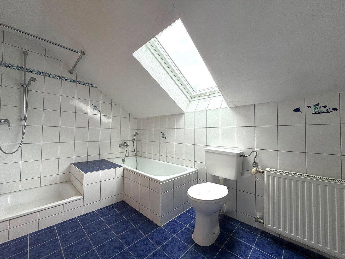 Predaj domu 225 m², pozemok 1.001 m², Schultheiß-Jäckle-Straße 19, Loßburg, Bádensko-Wurttembersko Predaj domu 225 m², pozemok 1.001 m², Schultheiß-Jäckle-Straße 19, Loßburg, Bádensko-Wurttembersko