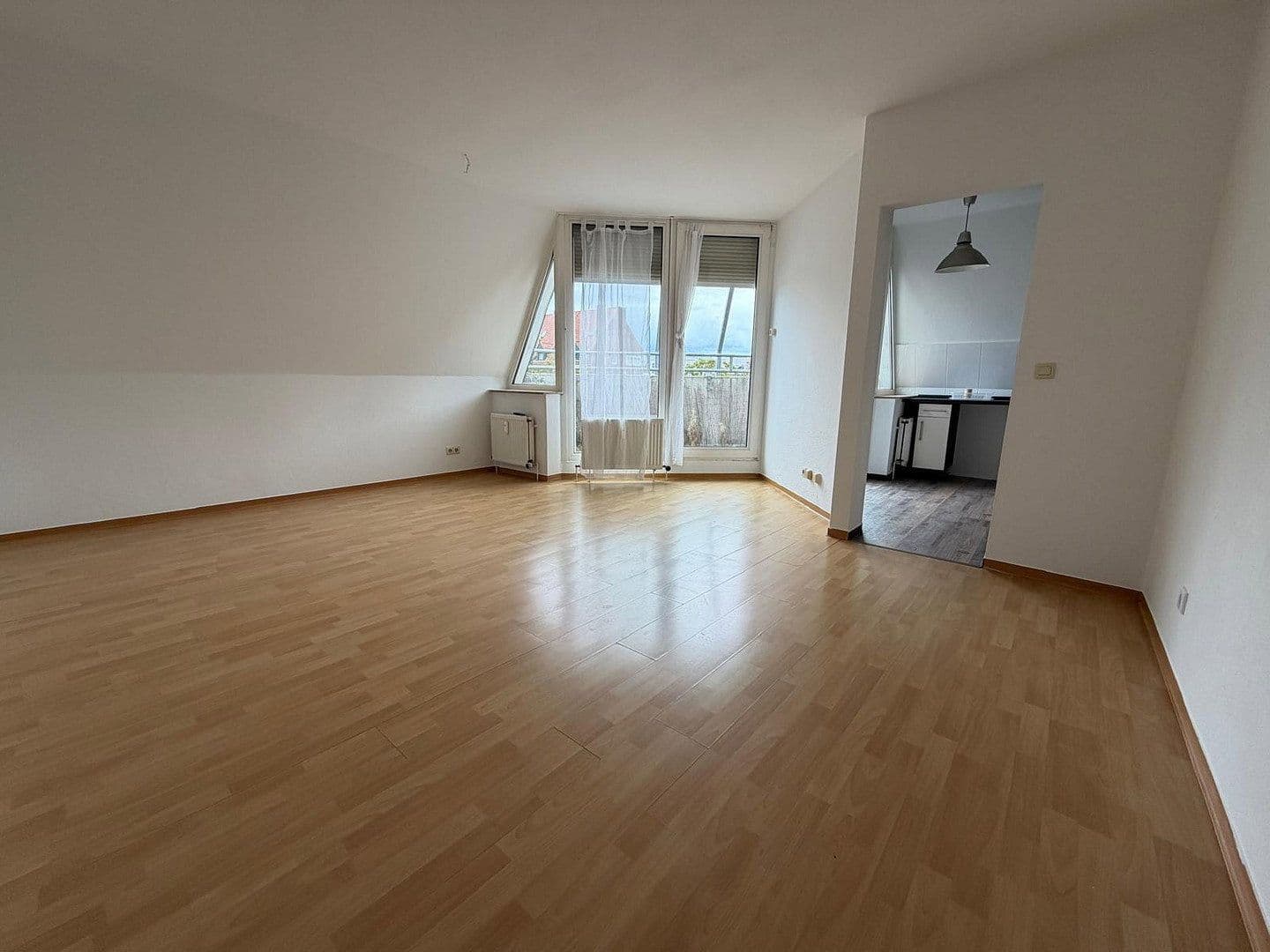 Predaj bytu 2-izbový 56 m², Louisenstr. 1, Delmenhorst, Dolné Sasko Predaj bytu 2-izbový 56 m², Louisenstr. 1, Delmenhorst, Dolné Sasko