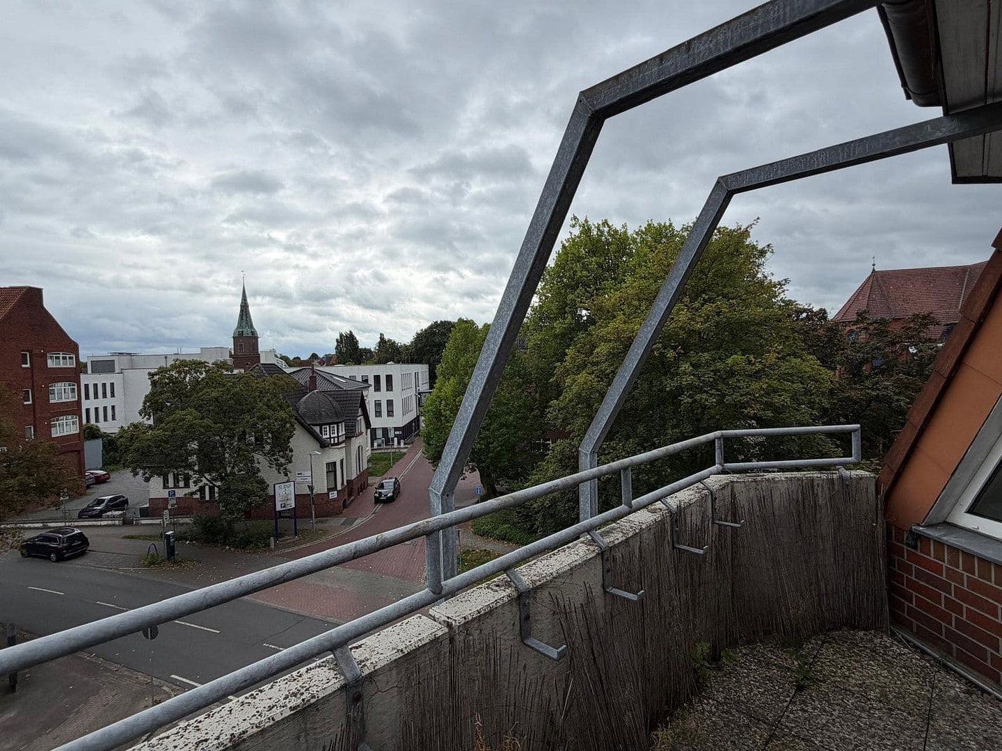 Predaj bytu 2-izbový 56 m², Louisenstr. 1, Delmenhorst, Dolné Sasko Predaj bytu 2-izbový 56 m², Louisenstr. 1, Delmenhorst, Dolné Sasko