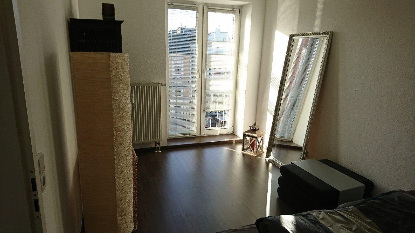 Prenájom bytu 2-izbový 50 m², Hamburg, Hamburg Prenájom bytu 2-izbový 50 m², Hamburg, Hamburg