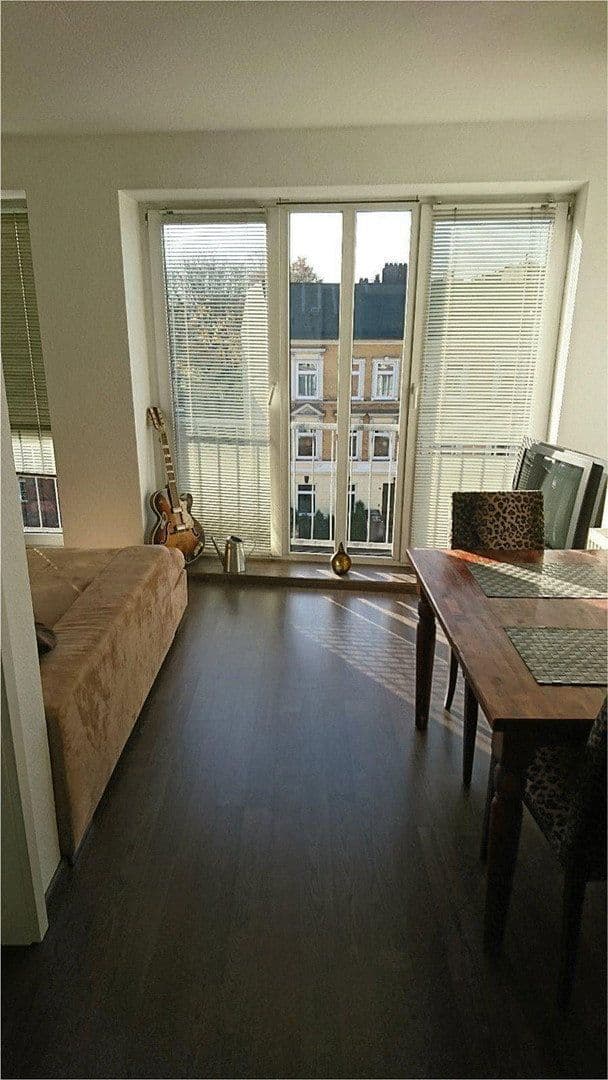 Prenájom bytu 2-izbový 50 m², Hamburg, Hamburg Prenájom bytu 2-izbový 50 m², Hamburg, Hamburg