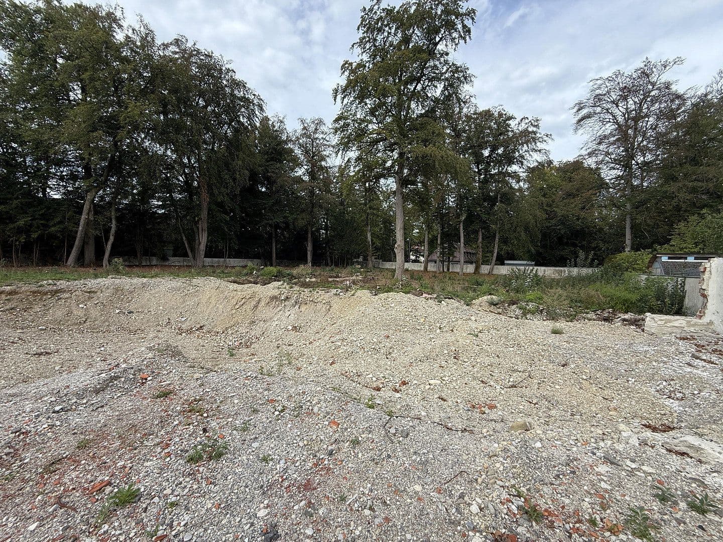 Predaj pozemku 3.233 m², Grünwald, Bavorsko Predaj pozemku 3.233 m², Grünwald, Bavorsko