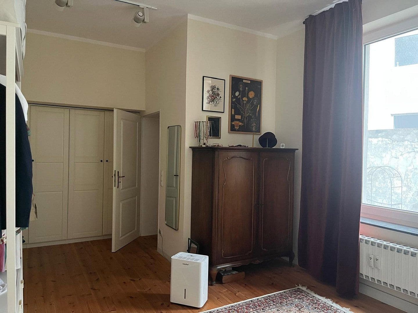 Prenájom bytu 3-izbový 90 m², König-Friedrich-Wilhelm-Str. 39, Duisburg, Severné Porýnie - Westfálsko Prenájom bytu 3-izbový 90 m², König-Friedrich-Wilhelm-Str. 39, Duisburg, Severné Porýnie - Westfálsko