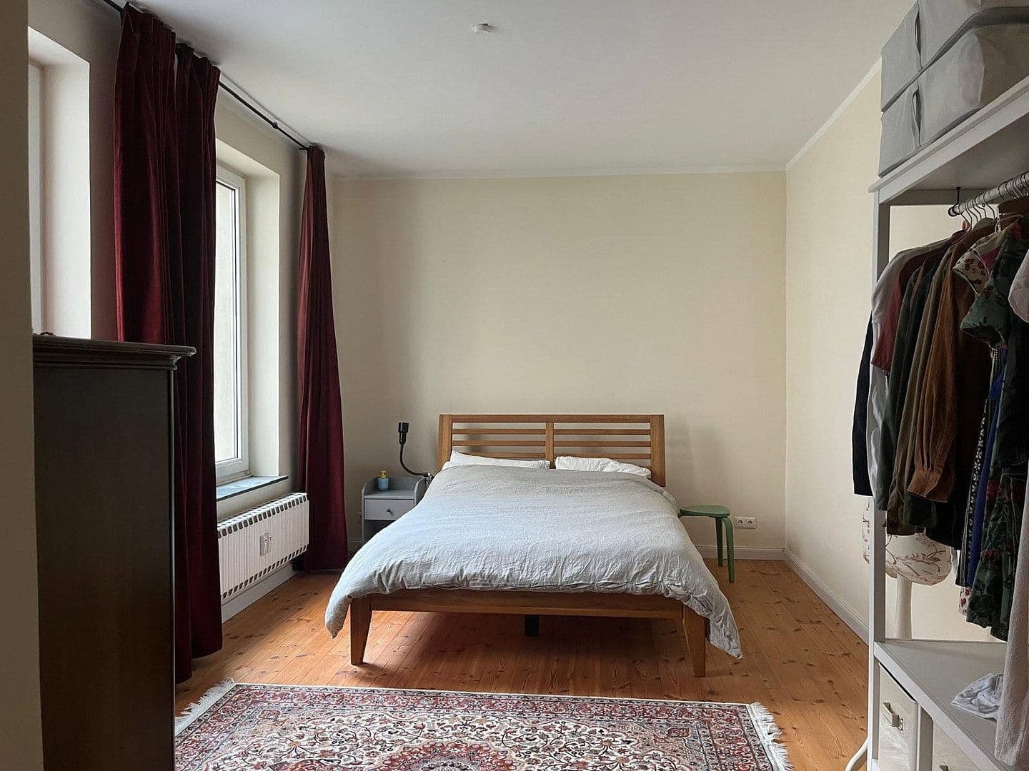 Prenájom bytu 3-izbový 90 m², König-Friedrich-Wilhelm-Str. 39, Duisburg, Severné Porýnie - Westfálsko Prenájom bytu 3-izbový 90 m², König-Friedrich-Wilhelm-Str. 39, Duisburg, Severné Porýnie - Westfálsko