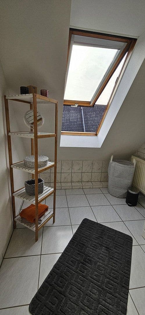Prenájom bytu 5-izbový 125 m², Maintal, Hesensko Prenájom bytu 5-izbový 125 m², Maintal, Hesensko