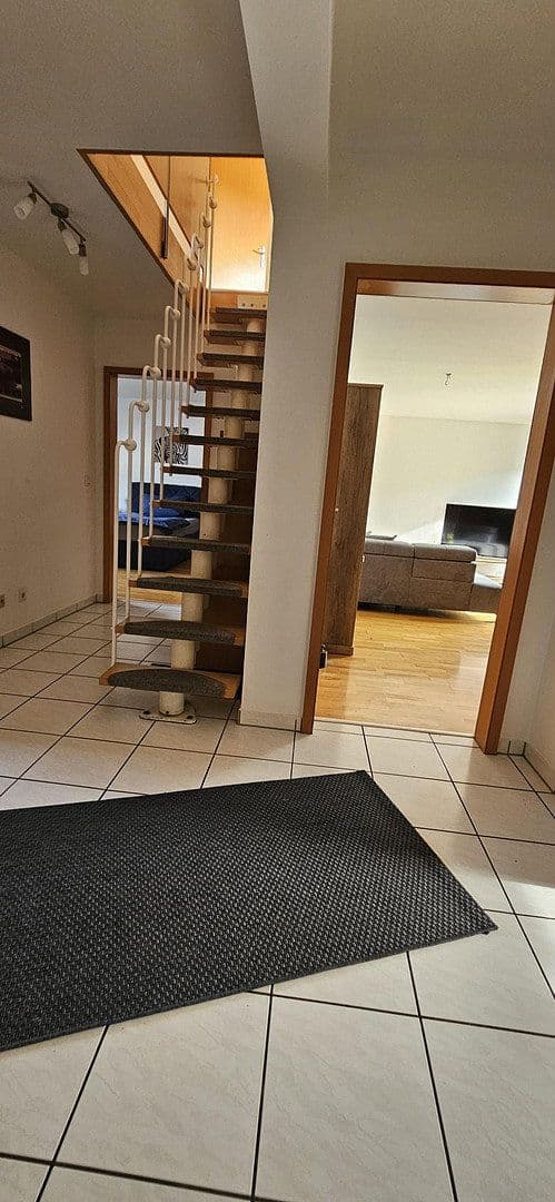 Prenájom bytu 5-izbový 125 m², Maintal, Hesensko Prenájom bytu 5-izbový 125 m², Maintal, Hesensko