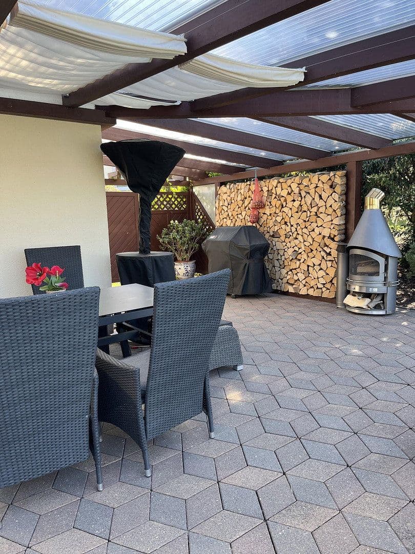 Predaj domu 140 m², pozemok 800 m², Luturmstraße 37, Heidenau, Sasko Predaj domu 140 m², pozemok 800 m², Luturmstraße 37, Heidenau, Sasko