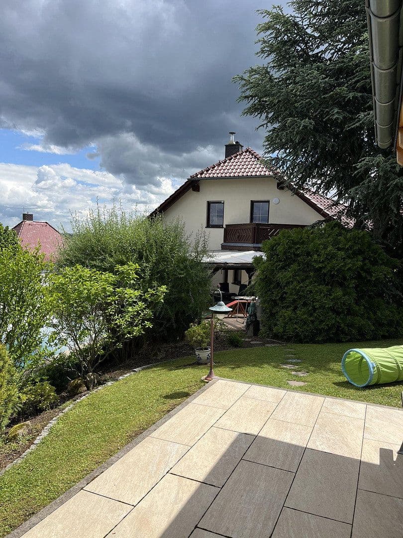Predaj domu 140 m², pozemok 800 m², Luturmstraße 37, Heidenau, Sasko Predaj domu 140 m², pozemok 800 m², Luturmstraße 37, Heidenau, Sasko