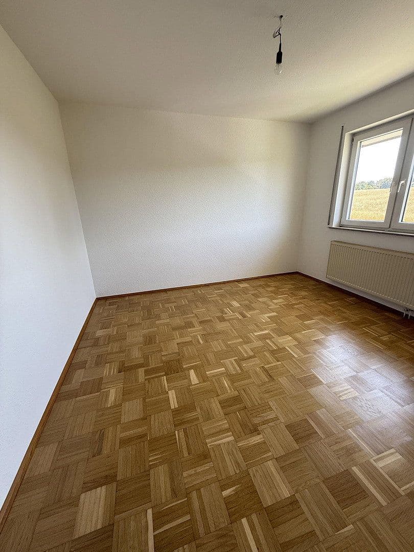 Prenájom kancelárie 106 m², Neusalza-Spremberg, Sasko Prenájom kancelárie 106 m², Neusalza-Spremberg, Sasko