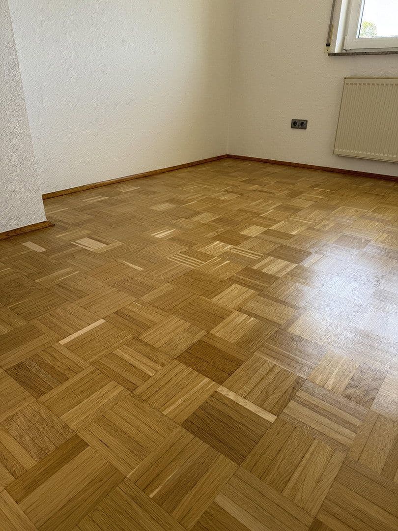 Prenájom kancelárie 106 m², Neusalza-Spremberg, Sasko Prenájom kancelárie 106 m², Neusalza-Spremberg, Sasko