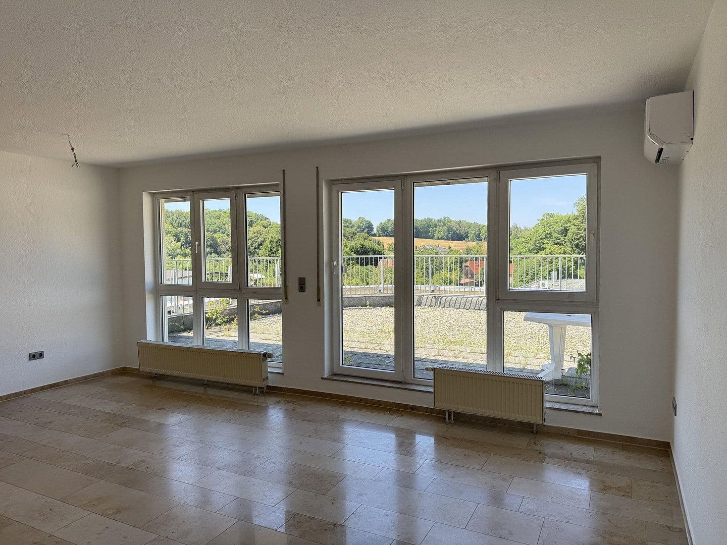 Prenájom kancelárie 106 m², Neusalza-Spremberg, Sasko Prenájom kancelárie 106 m², Neusalza-Spremberg, Sasko