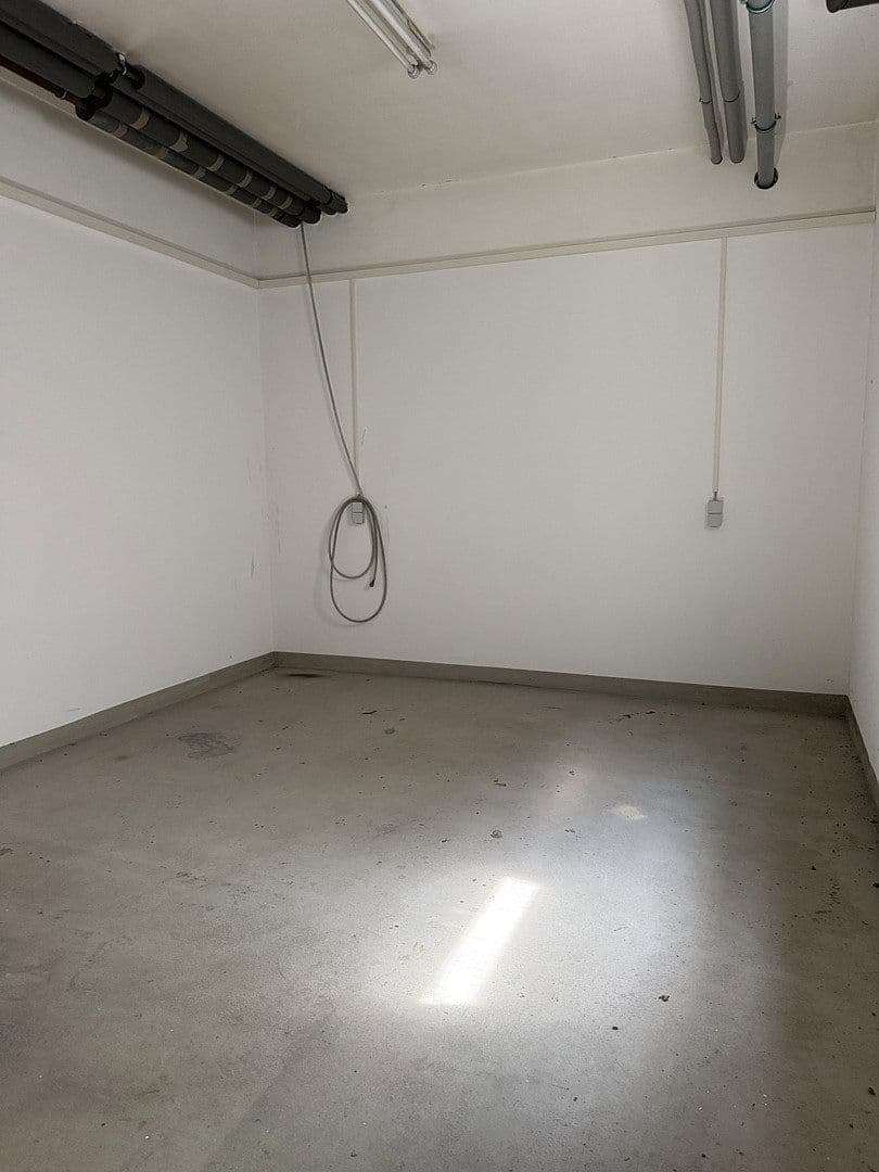 Prenájom kancelárie 106 m², Neusalza-Spremberg, Sasko Prenájom kancelárie 106 m², Neusalza-Spremberg, Sasko