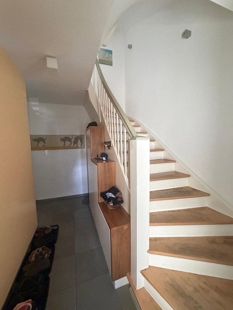 Predaj domu 160 m², pozemok 260 m², Auf dem Kamm, 6, Bergisch Gladbach, Severné Porýnie - Westfálsko Predaj domu 160 m², pozemok 260 m², Auf dem Kamm, 6, Bergisch Gladbach, Severné Porýnie - Westfálsko
