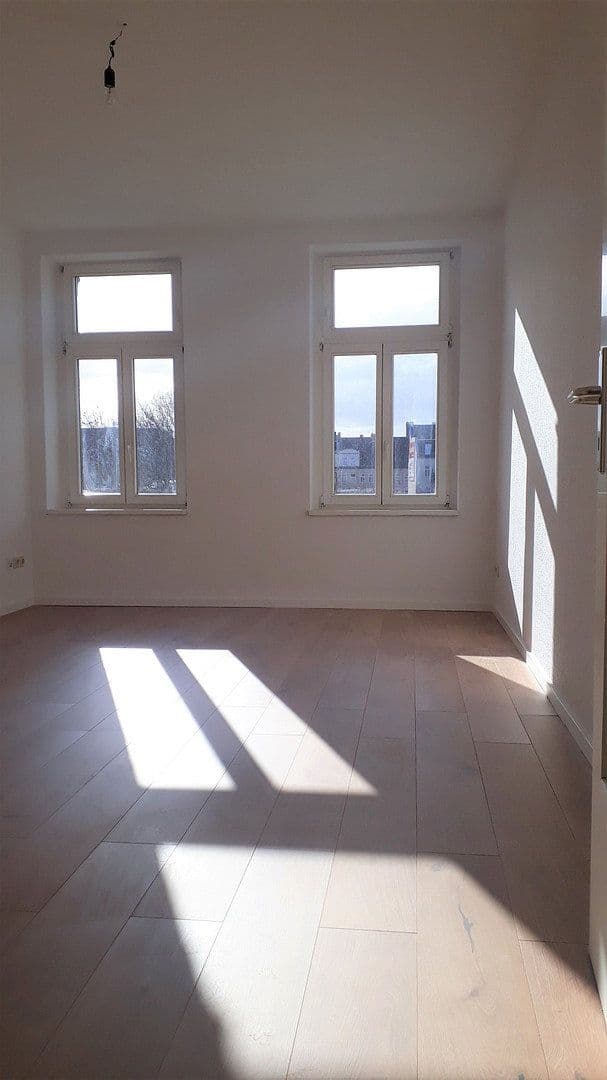 Prenájom bytu 3-izbový 73 m², Demmeringstr.76, Leipzig, Sasko Prenájom bytu 3-izbový 73 m², Demmeringstr.76, Leipzig, Sasko