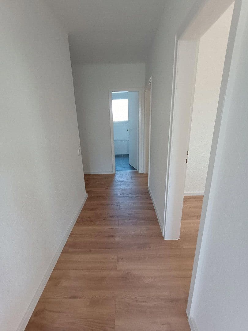 Prenájom bytu 3-izbový 78 m², Bahnhofstraße 19-21, Castrop-Rauxel, Severné Porýnie - Westfálsko Prenájom bytu 3-izbový 78 m², Bahnhofstraße 19-21, Castrop-Rauxel, Severné Porýnie - Westfálsko