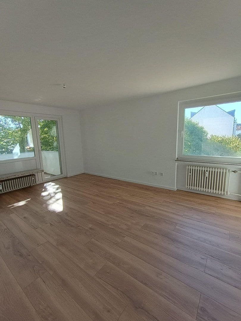 Prenájom bytu 3-izbový 78 m², Bahnhofstraße 19-21, Castrop-Rauxel, Severné Porýnie - Westfálsko Prenájom bytu 3-izbový 78 m², Bahnhofstraße 19-21, Castrop-Rauxel, Severné Porýnie - Westfálsko