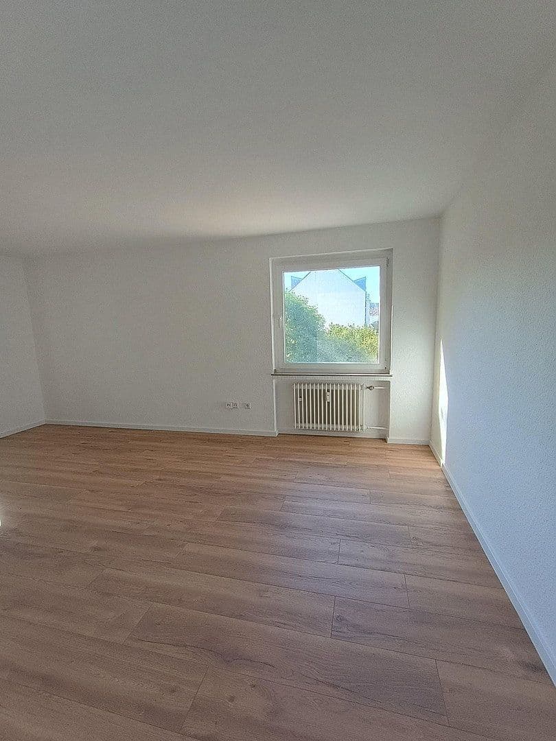 Prenájom bytu 3-izbový 78 m², Bahnhofstraße 19-21, Castrop-Rauxel, Severné Porýnie - Westfálsko Prenájom bytu 3-izbový 78 m², Bahnhofstraße 19-21, Castrop-Rauxel, Severné Porýnie - Westfálsko