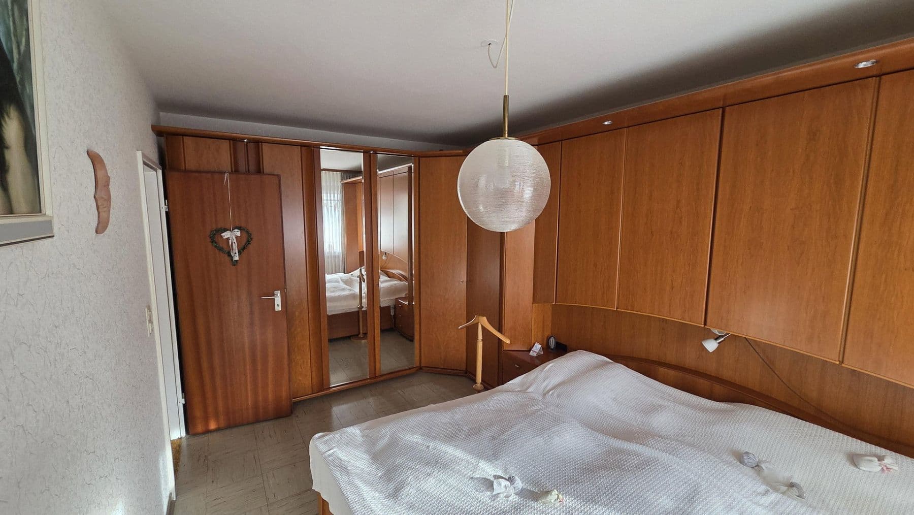 Predaj domu 97 m², pozemok 140 m², Köln Esch, Severné Porýnie - Westfálsko Predaj domu 97 m², pozemok 140 m², Köln Esch, Severné Porýnie - Westfálsko