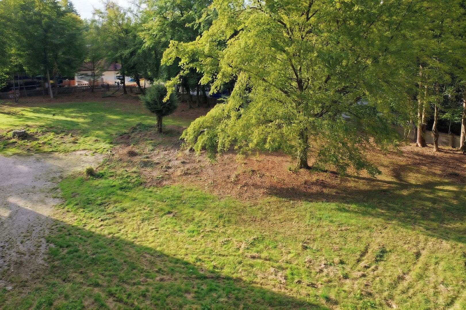 Predaj pozemku 3.697 m², Grünwald, Bavorsko Predaj pozemku 3.697 m², Grünwald, Bavorsko