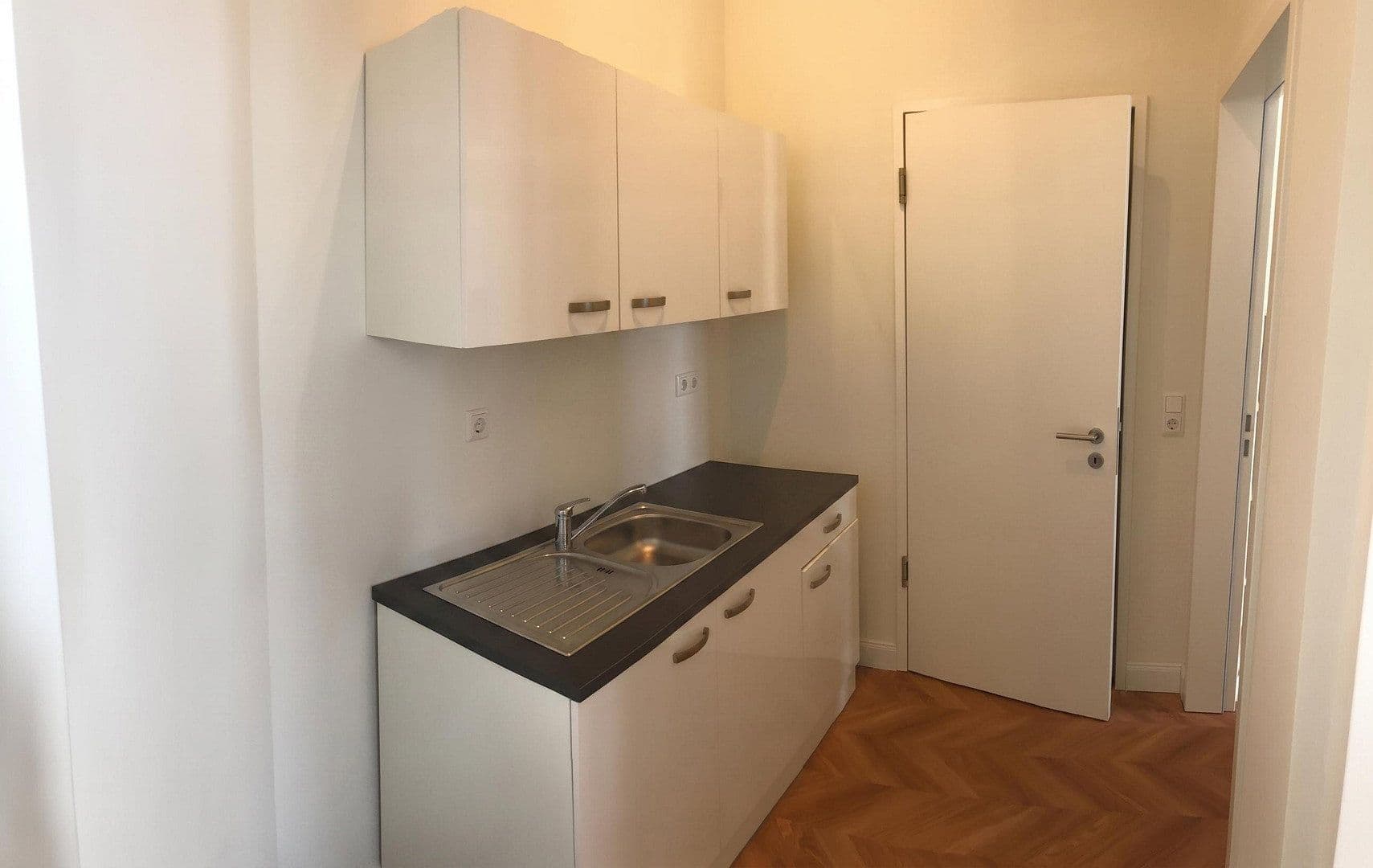Prenájom kancelárie 90 m², Martinistraße 17A, Osnabrück, Dolné Sasko Prenájom kancelárie 90 m², Martinistraße 17A, Osnabrück, Dolné Sasko