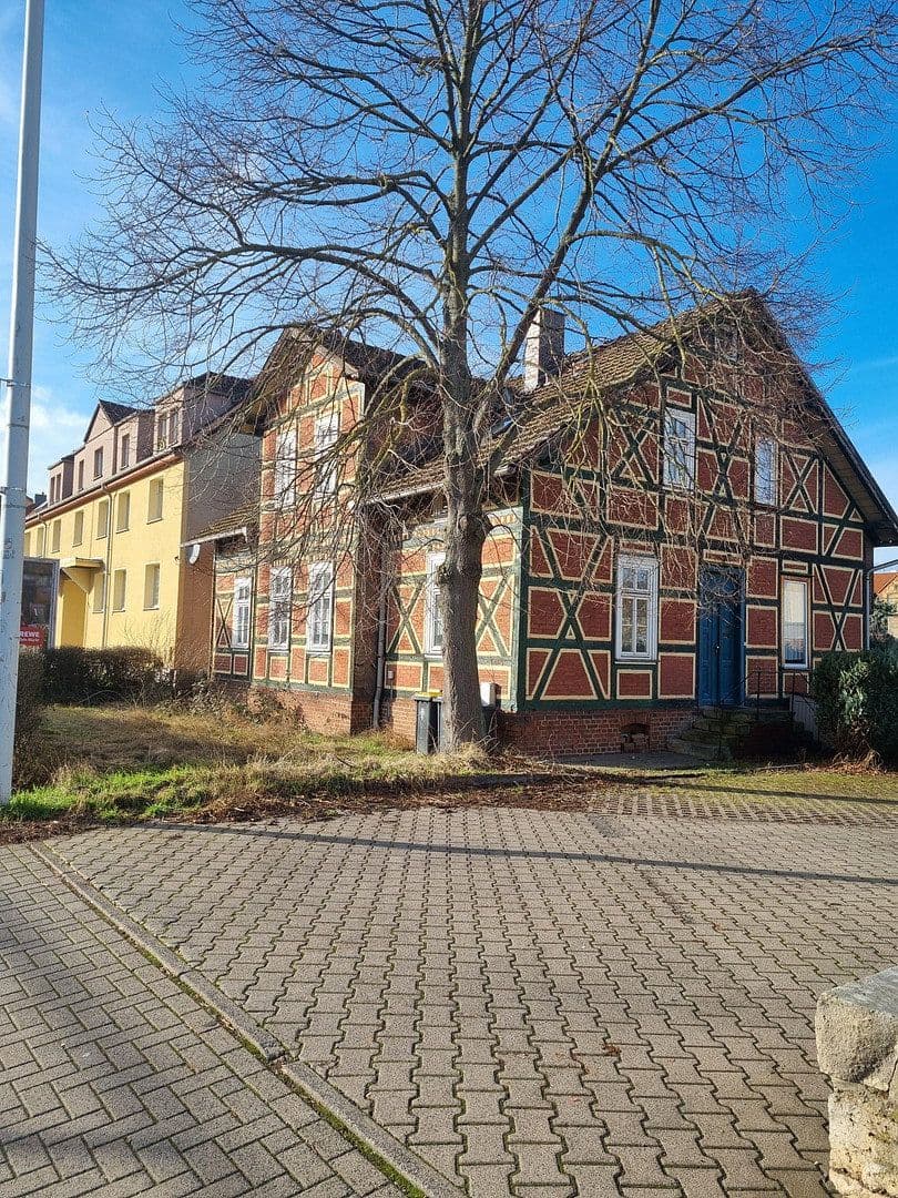 Predaj domu 219 m², pozemok 757 m², Rennbahn 42, Eisenach, Durínsko Predaj domu 219 m², pozemok 757 m², Rennbahn 42, Eisenach, Durínsko