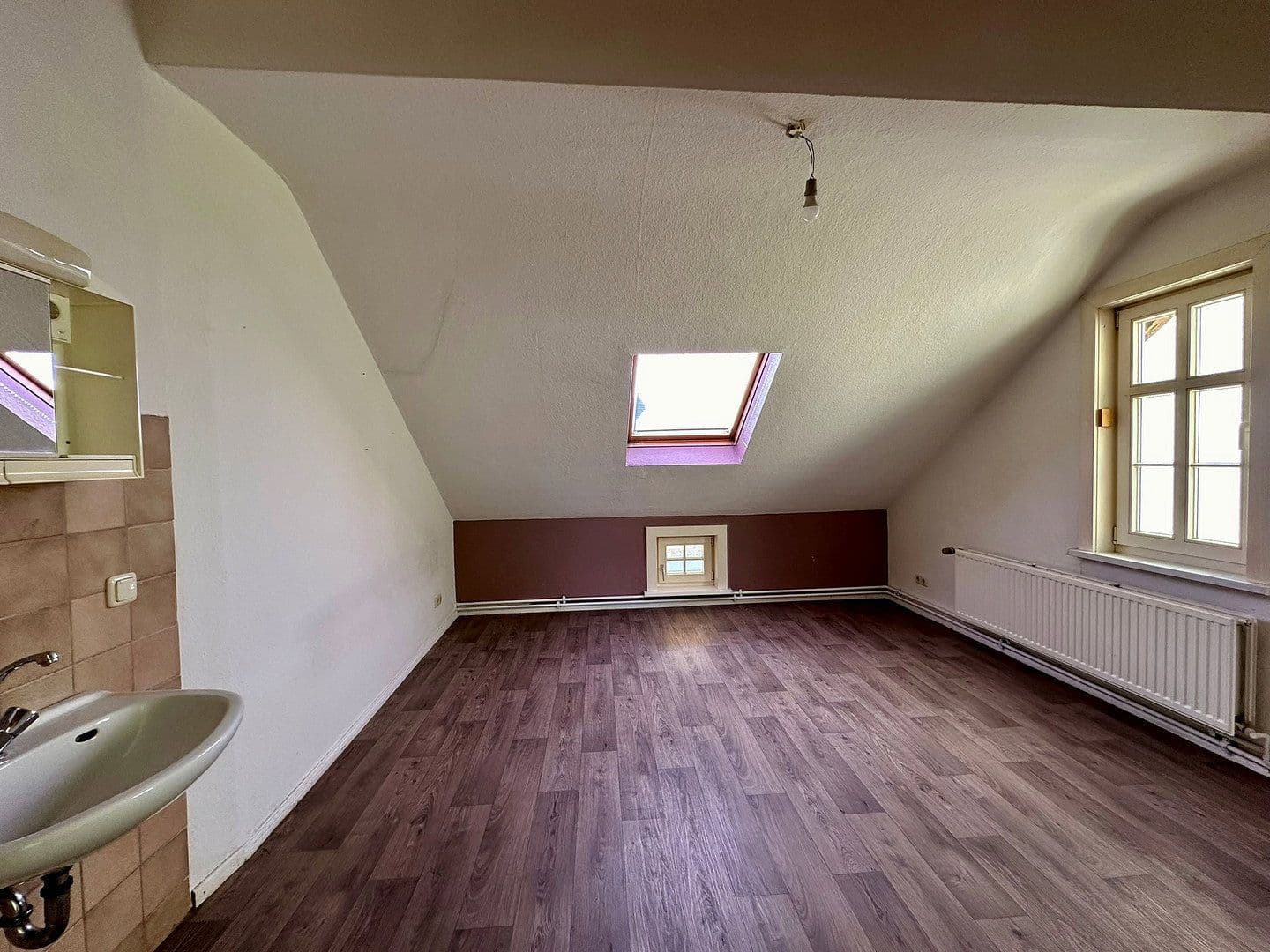Predaj domu 219 m², pozemok 757 m², Rennbahn 42, Eisenach, Durínsko Predaj domu 219 m², pozemok 757 m², Rennbahn 42, Eisenach, Durínsko