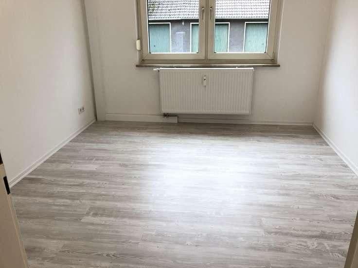 Prenájom bytu 3-izbový 64 m², Wattenbachstr. 12, Essen, Severné Porýnie - Westfálsko Prenájom bytu 3-izbový 64 m², Wattenbachstr. 12, Essen, Severné Porýnie - Westfálsko