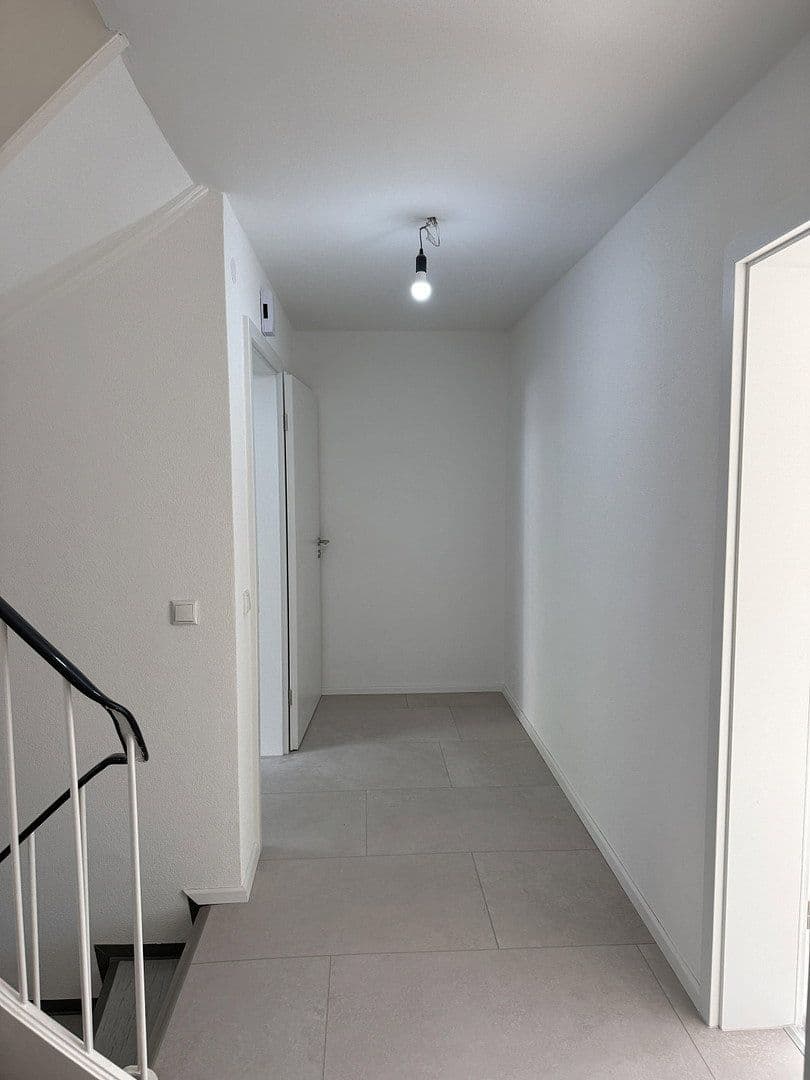 Prenájom domu 90 m², pozemok 220 m², Mindelheim, Bavorsko Prenájom domu 90 m², pozemok 220 m², Mindelheim, Bavorsko