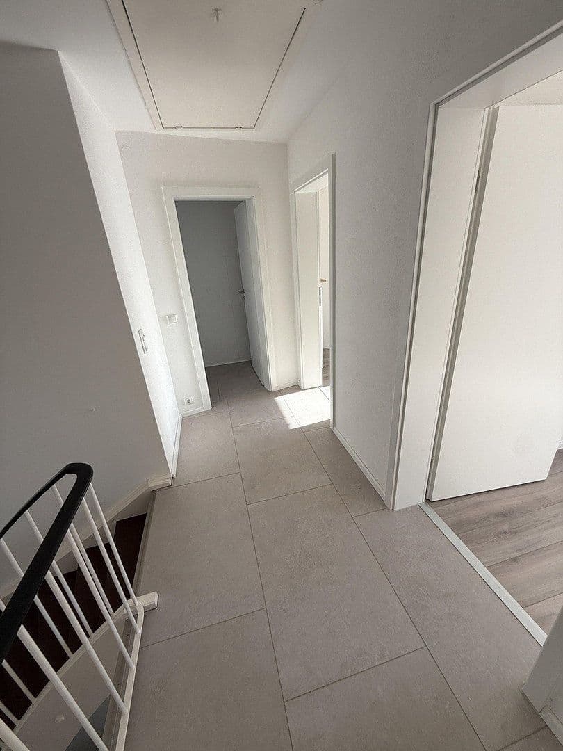 Prenájom domu 90 m², pozemok 220 m², Mindelheim, Bavorsko Prenájom domu 90 m², pozemok 220 m², Mindelheim, Bavorsko