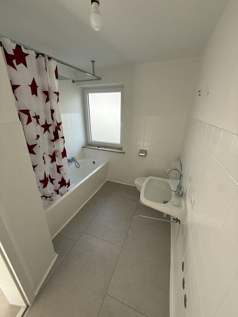 Prenájom domu 90 m², pozemok 220 m², Mindelheim, Bavorsko Prenájom domu 90 m², pozemok 220 m², Mindelheim, Bavorsko